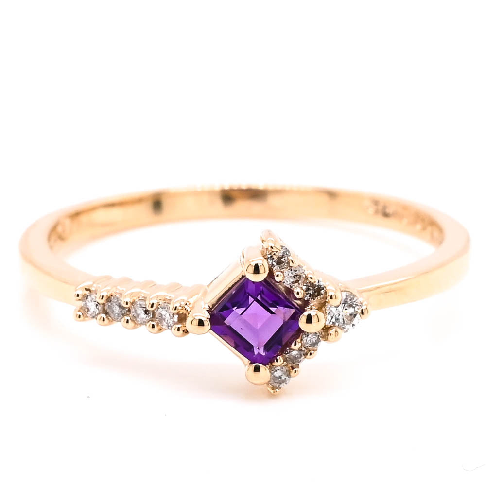 Princess cut amethyst 2025 engagement rings