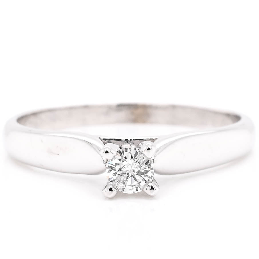 14KT White Gold 0.15CT Round Shape Diamond Solitaire Promise Ring.