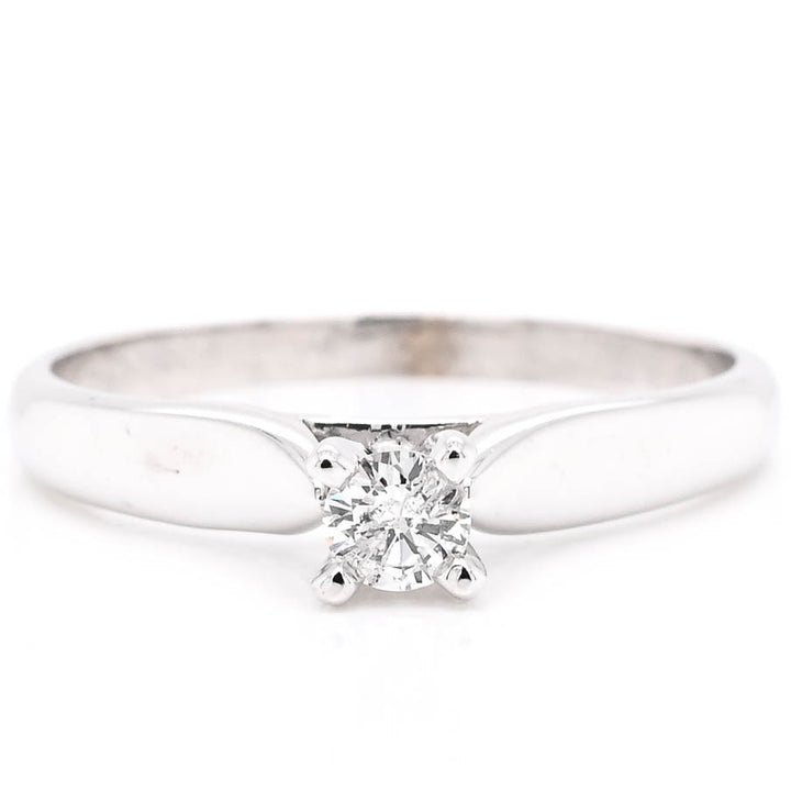 14KT White Gold 0.15CT Round Shape Diamond Solitaire Promise Ring.