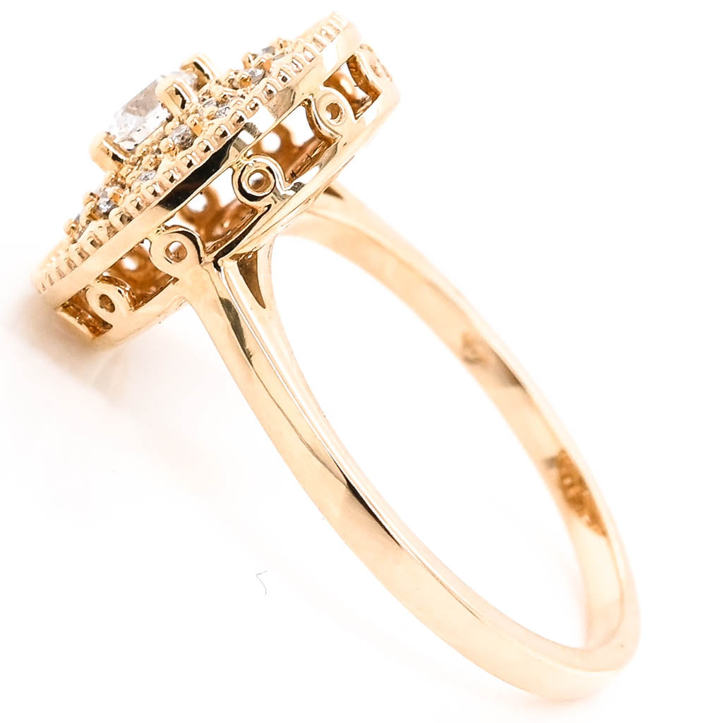 10KT Yellow Gold 0.32CTW I1 H- I Colour Diamond Vintage Inspired Ring.