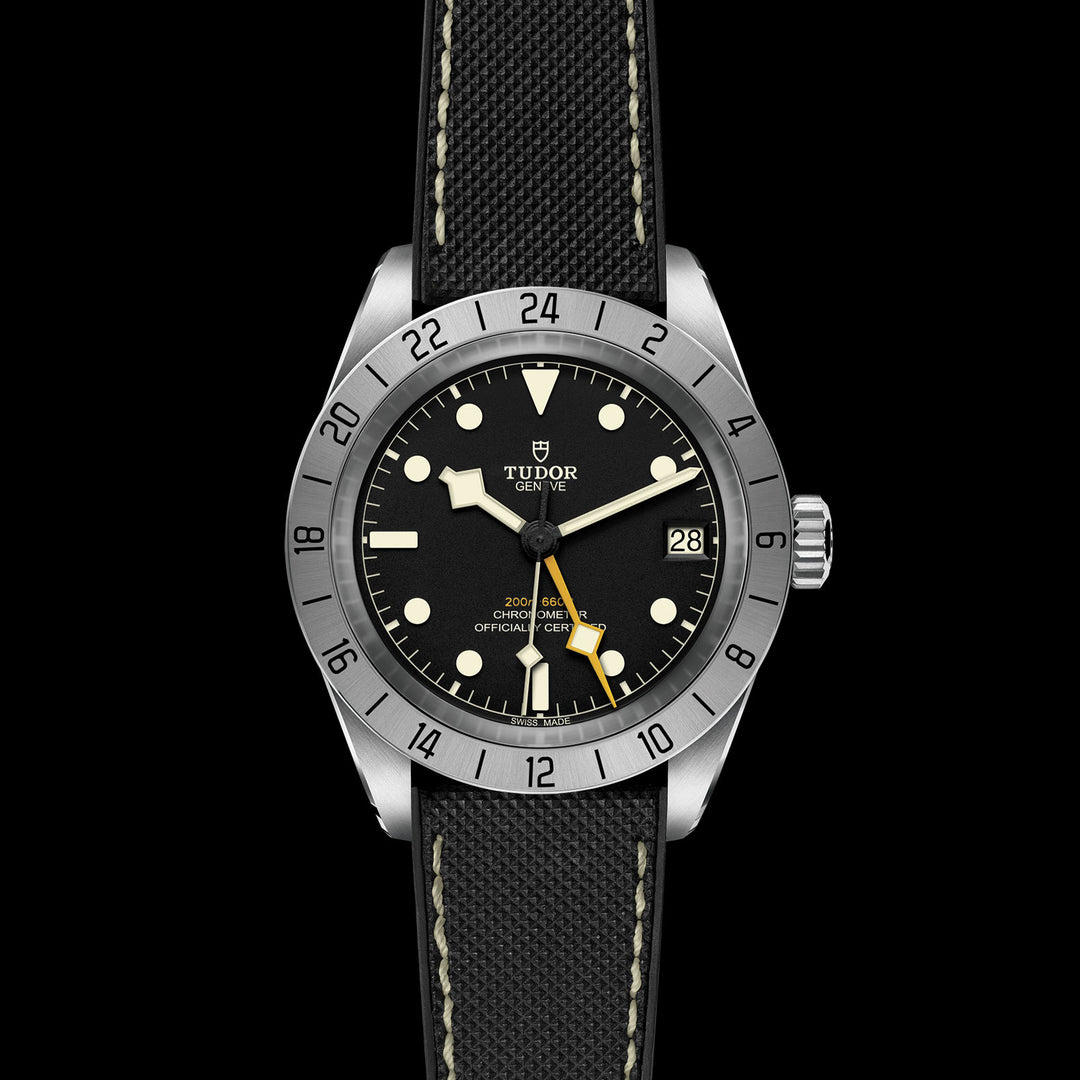 Tudor Black Bay Pro Watch - M79470-0003 - 39mm steel case