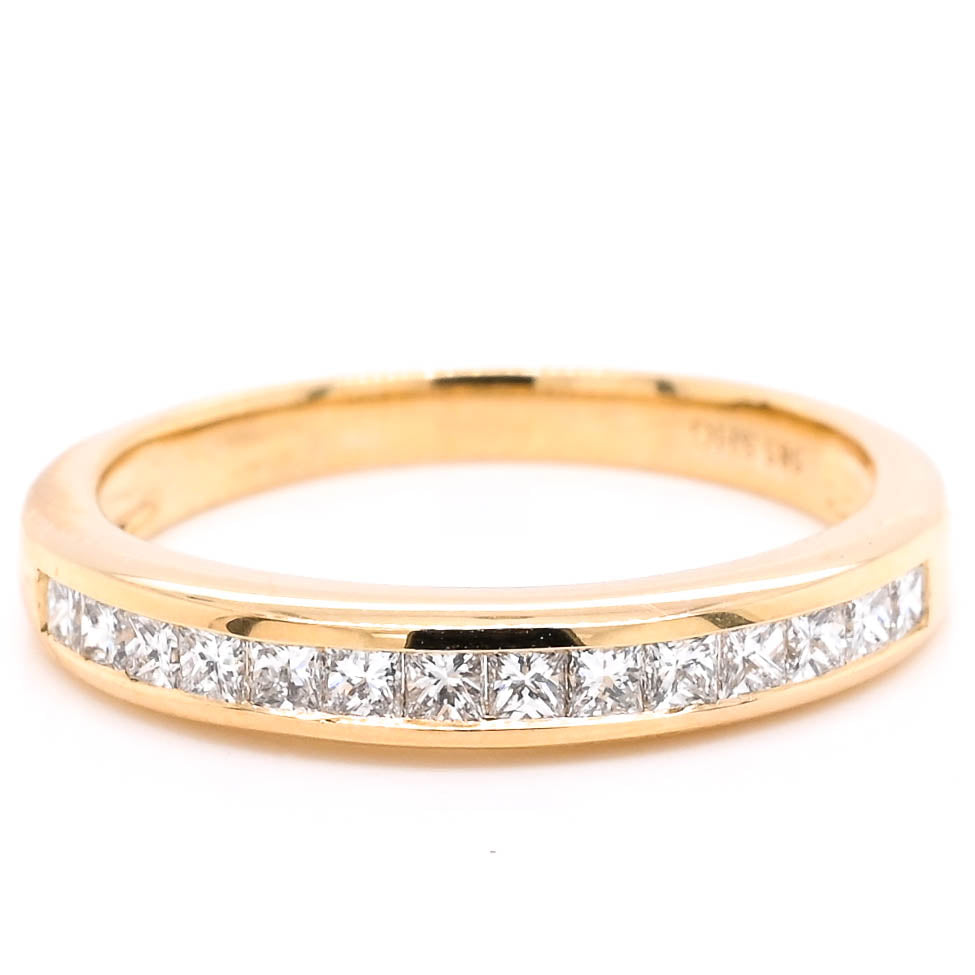 14KT Yellow Gold 0.40CTW Princess Cut Diamond Chanel Set Diamond Wedding Band.