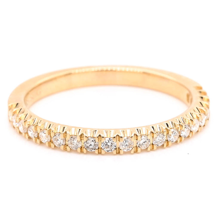 14KT Yellow Gold 0.26CTW Diamond Wedding Band.