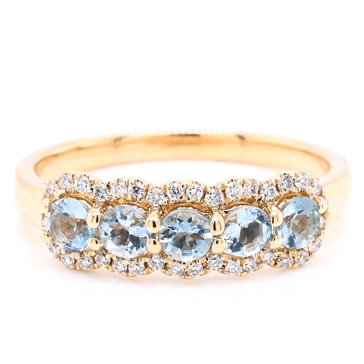 14KT Yellow Gold 0.45CTW Aquamarine & Diamond Ring.