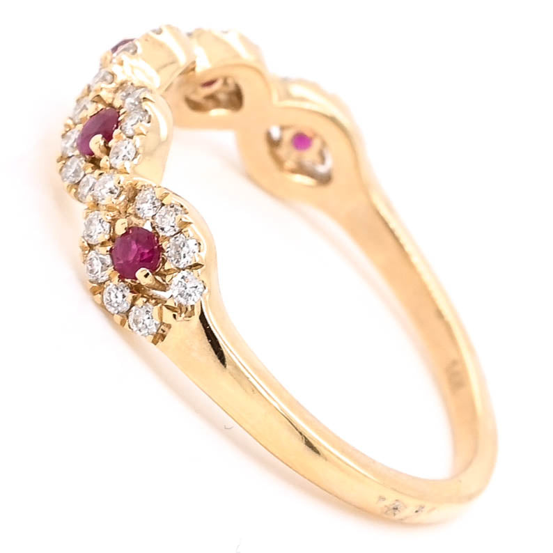 14KT Yellow Gold 0.18CTW Ruby & Diamond Ring.