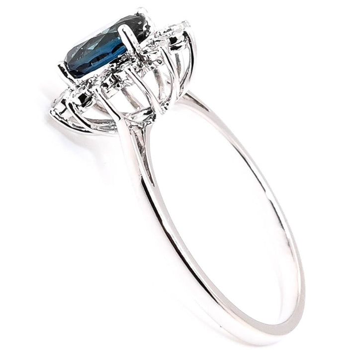 14KT White Gold 1.07CT Oval Shape Blue Sapphire & Diamond Cluster Ring.