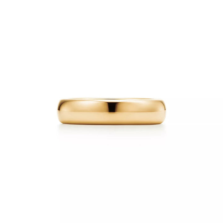 18KT Yellow Gold Tiffany & Co. Polished Estate Wedding Band.