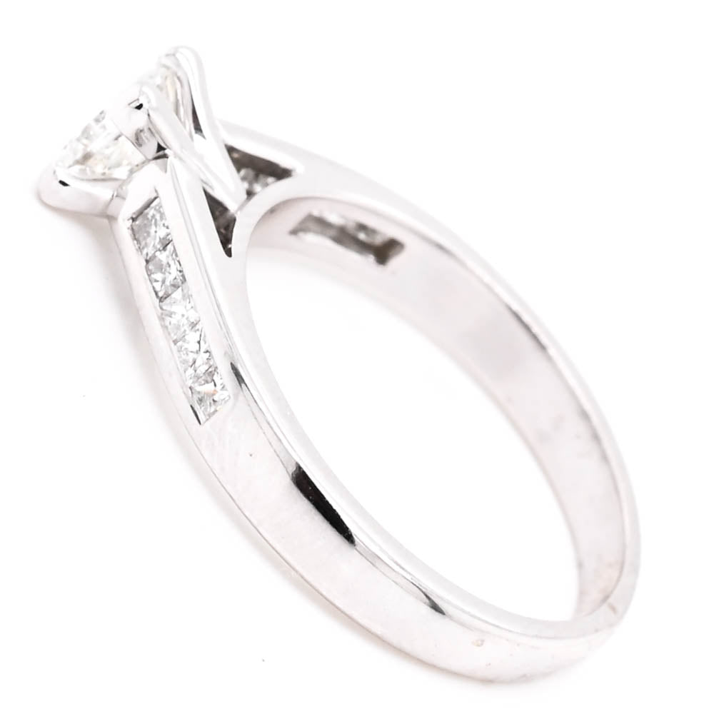 14KT White Gold 0.85CTW Princess Cut Diamond Engagement Ring.