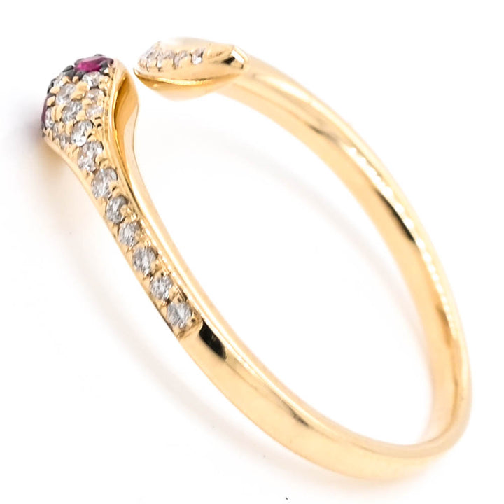 14KT Yellow Gold 0.12CTW Diamond Snake Ring.