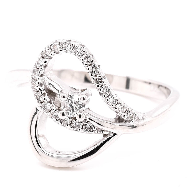 14KT White Gold 0.20CTW Diamond Ring.