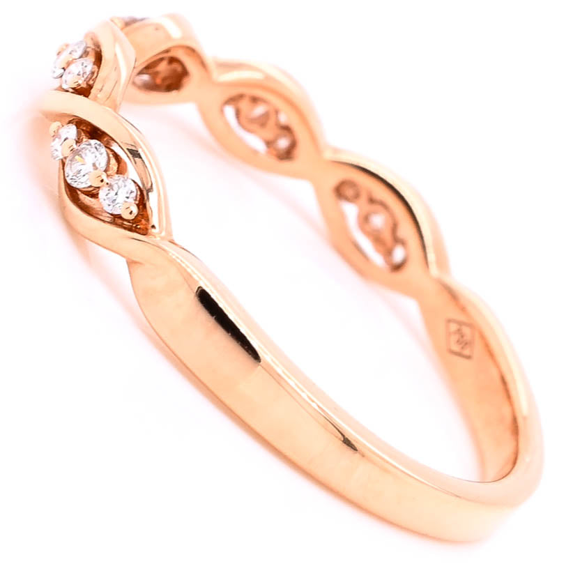 18KT Rose Gold 0.14CTW Diamond Ring.