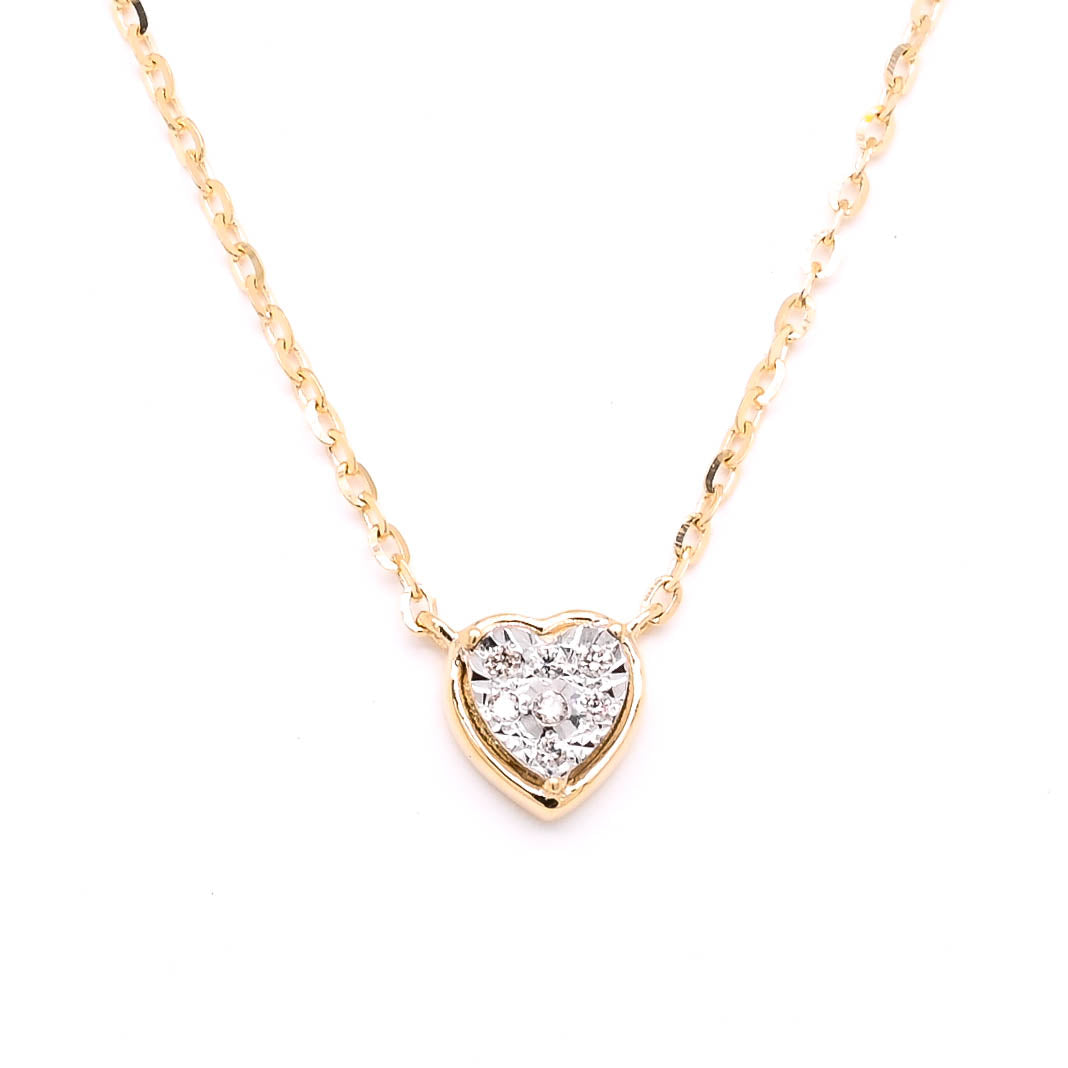 14KT Yellow Gold 18" 0.03CTW Diamond Heart Necklace.