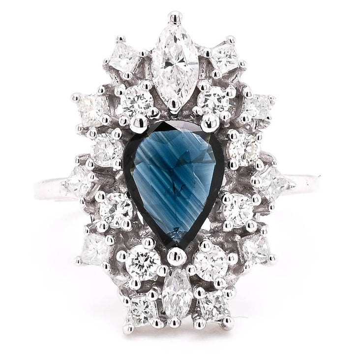 14KT White Gold 0.86CT Pear shape Blue Sapphitre & Diamond Cluster Ring.