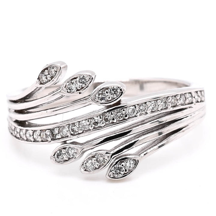 14KT White Gold 0.22CTW Diamond Ring.