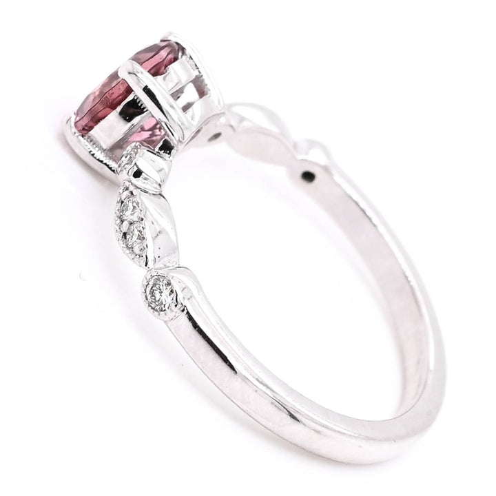 14KT White Gold Round Brilliant Pink Tourmaline & Diamond Ring.

Ban