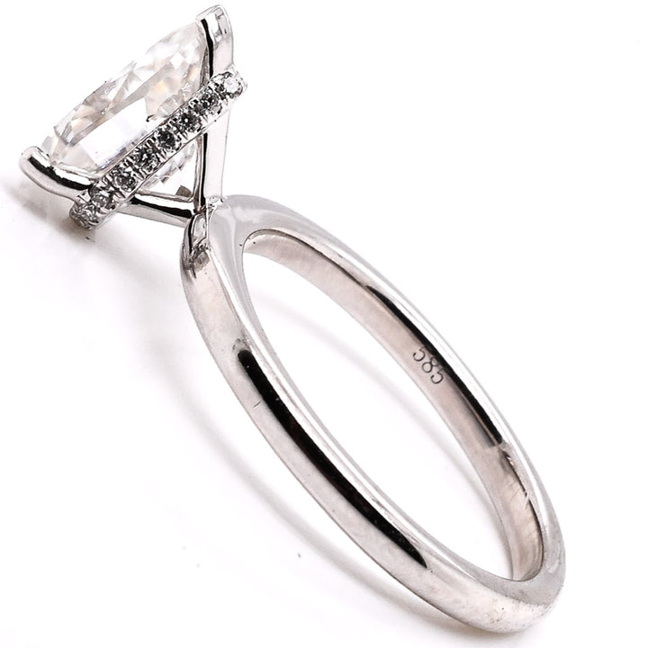 14KT White Gold 1.73CT Pear Shape Moissanite & Diamond Ring.