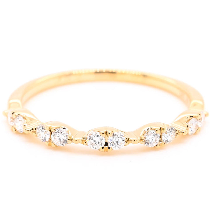 14KT Yellow Gold 0.21CTW Diamond Wedding Band.