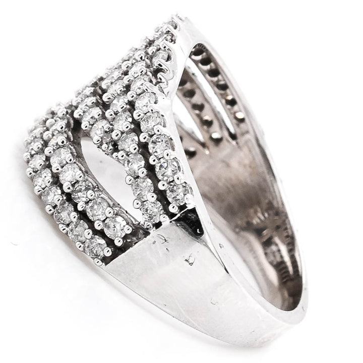 10KT White Gold 1.05CTW Diamond Celebration Ring.