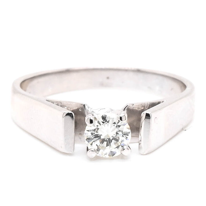 14KT White Gold 0.23CTW Round Brilliant Diamond Promise Ring.