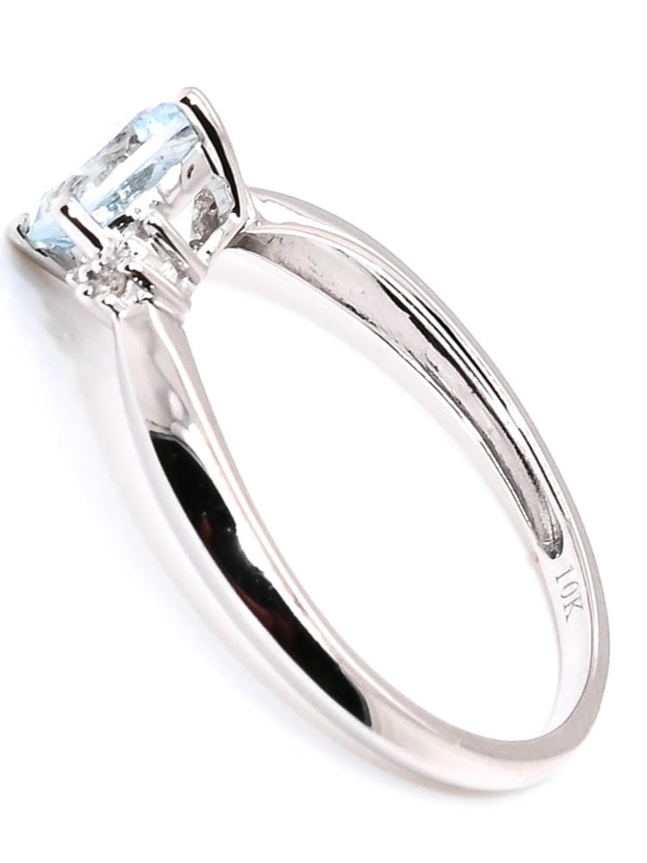 10K White Gold 0.76CT Cushion Cut Aquamarine & Diamond Ring.