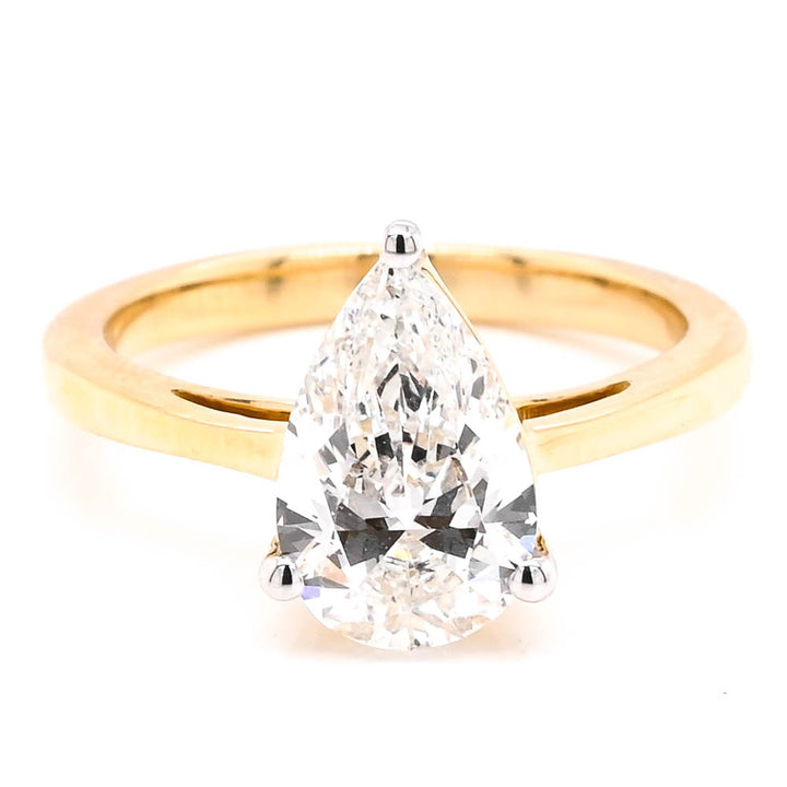 14KT Yellow Gold 3.08CT Pear shape Lab Grown Diamond Solitaire Engagement Ring.