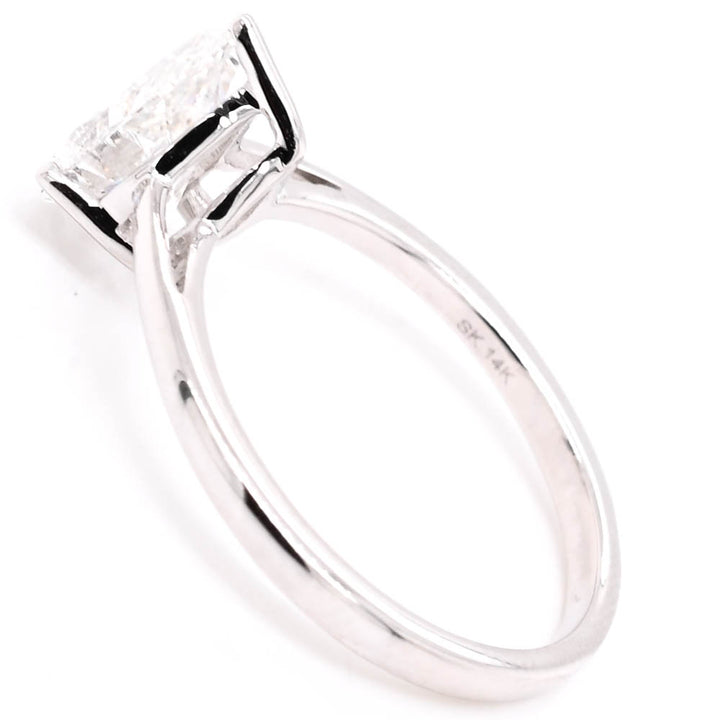 14KT White Gold 1.25CT Shape Solitaire Style Engagement Ring