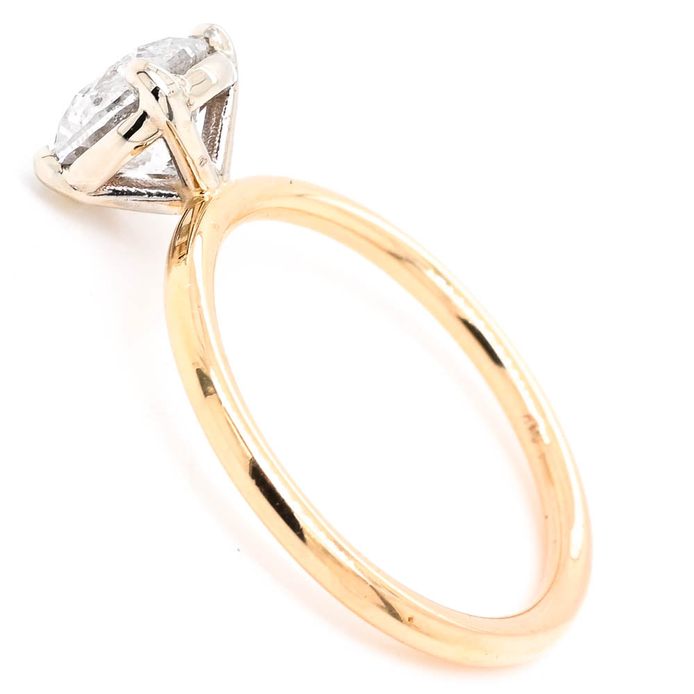 14KT Yellow Gold 1.52CT Round Brilliant Diamond Solitaire Engagement Ring.