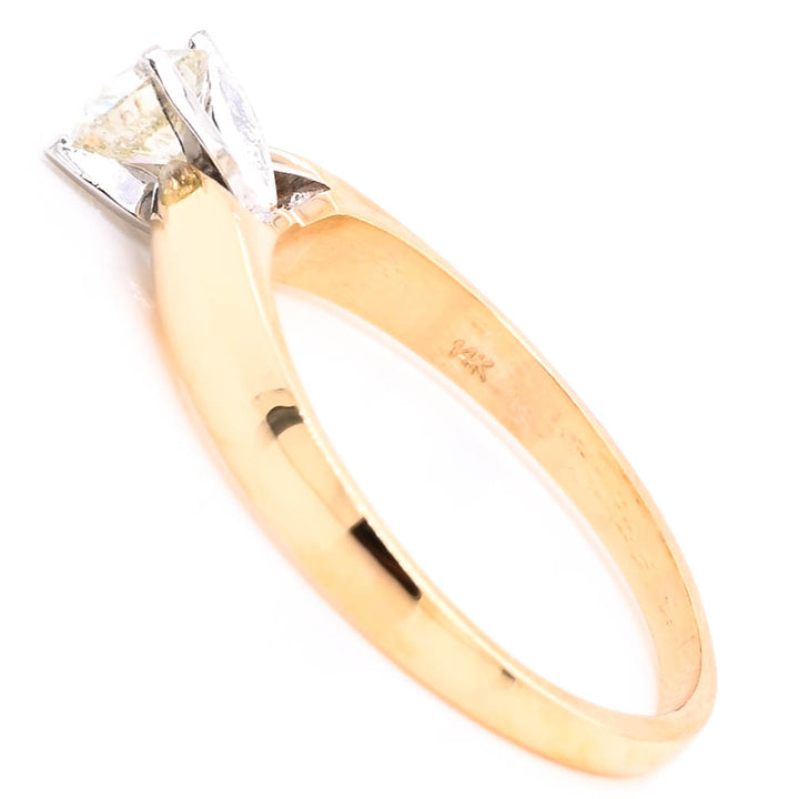 14KT Yellow Gold 0.20CT Round Shape Diamond Solitaire Promise Ring.