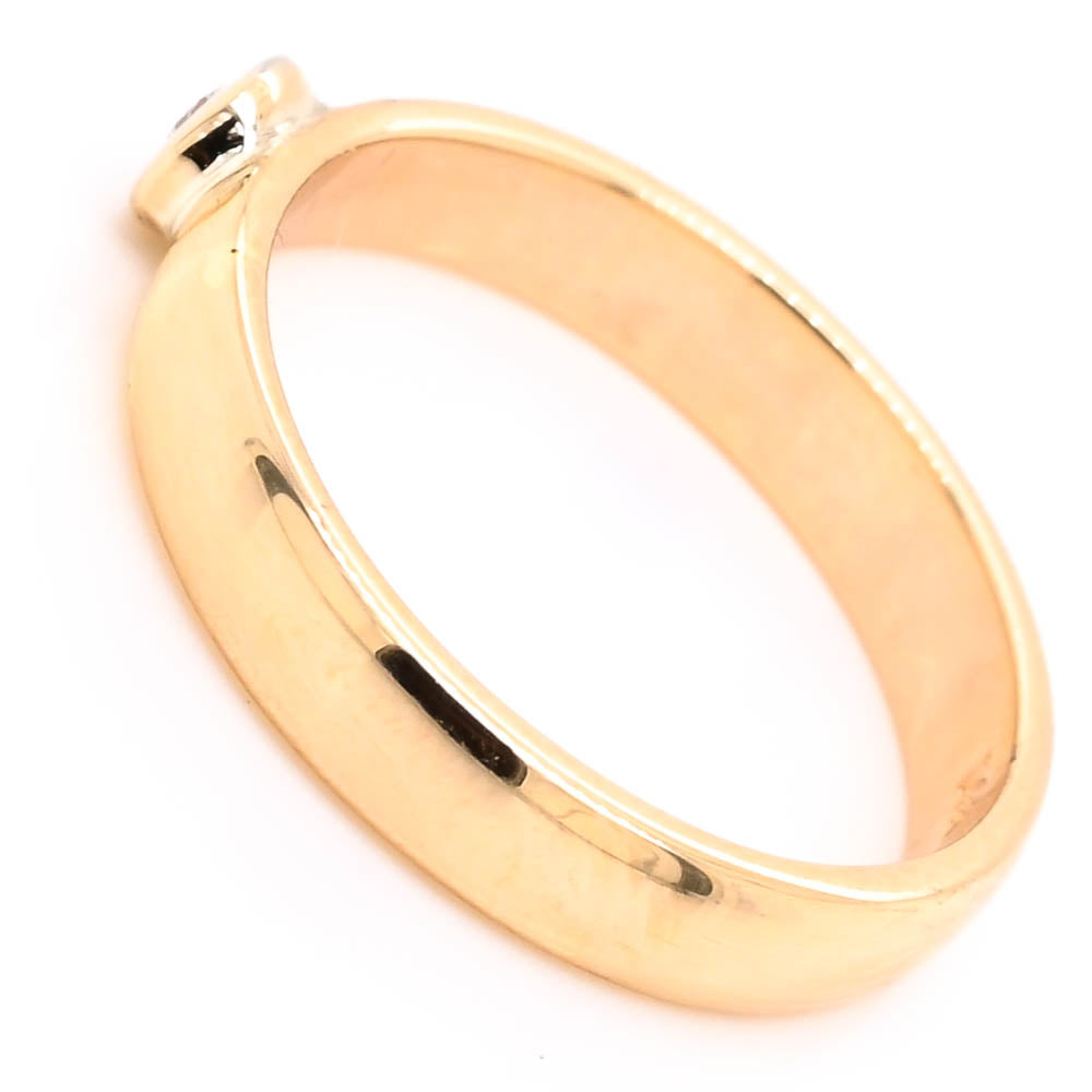 10KT Yellow Gold 0.03CT Bezel Set Diamond Wedding Band.