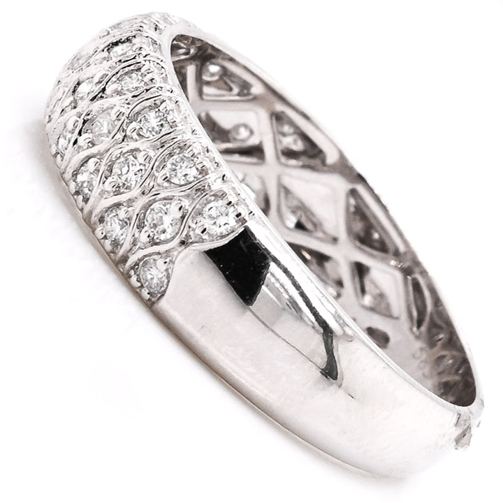 14KT White Gold 0.35CTW Diamond Wedding Band.